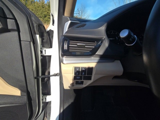 Used 2019 Acura RDX w/ Technology Package image 12