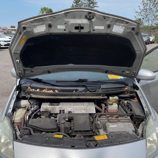 Used 2010 Toyota Prius Five FWD image 19