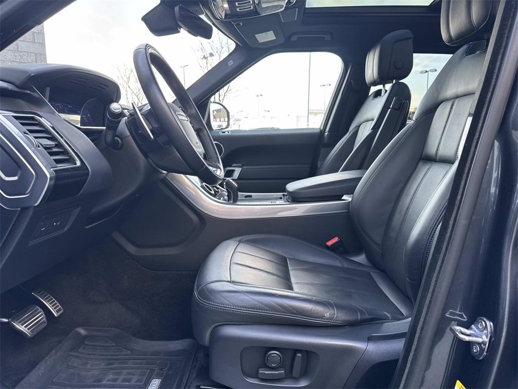 Used 2021 Land Rover Range Rover Sport HSE Silver Edition image 19