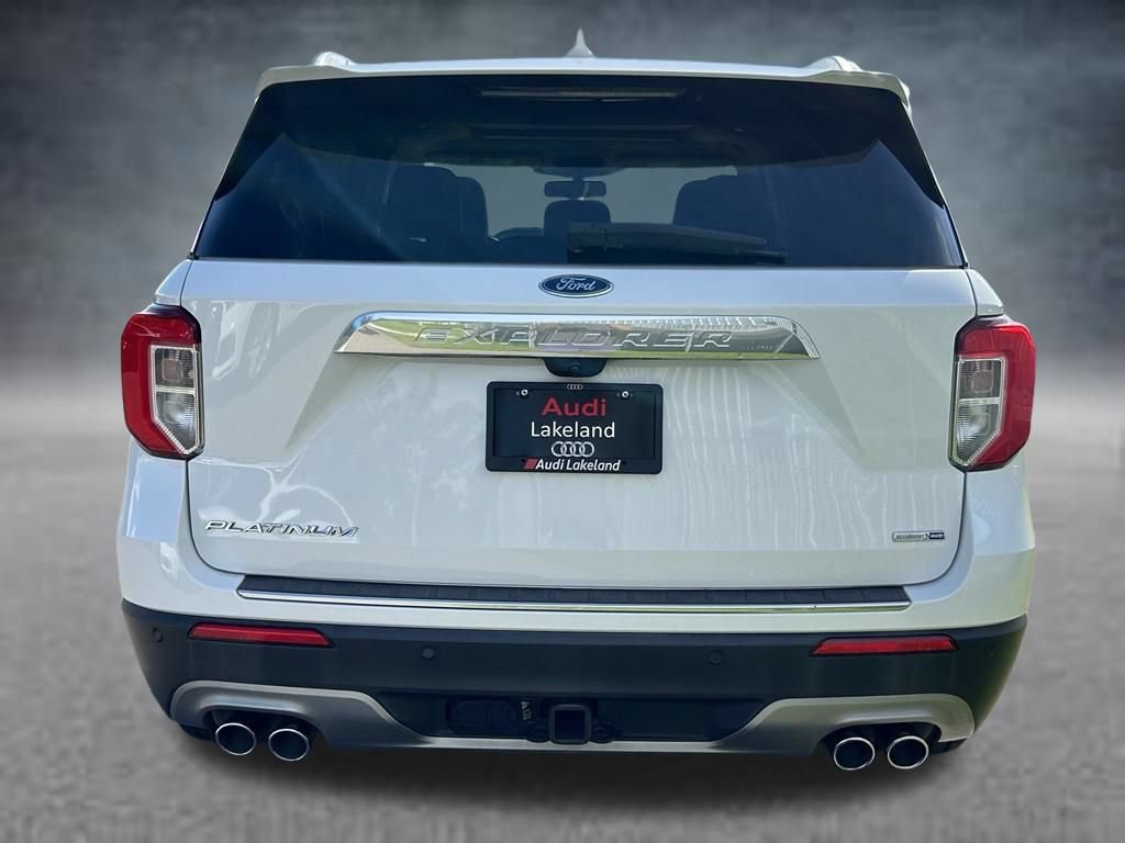 Used 2020 Ford Explorer Platinum w/ Premium Technology Package AWD/4WD image 4