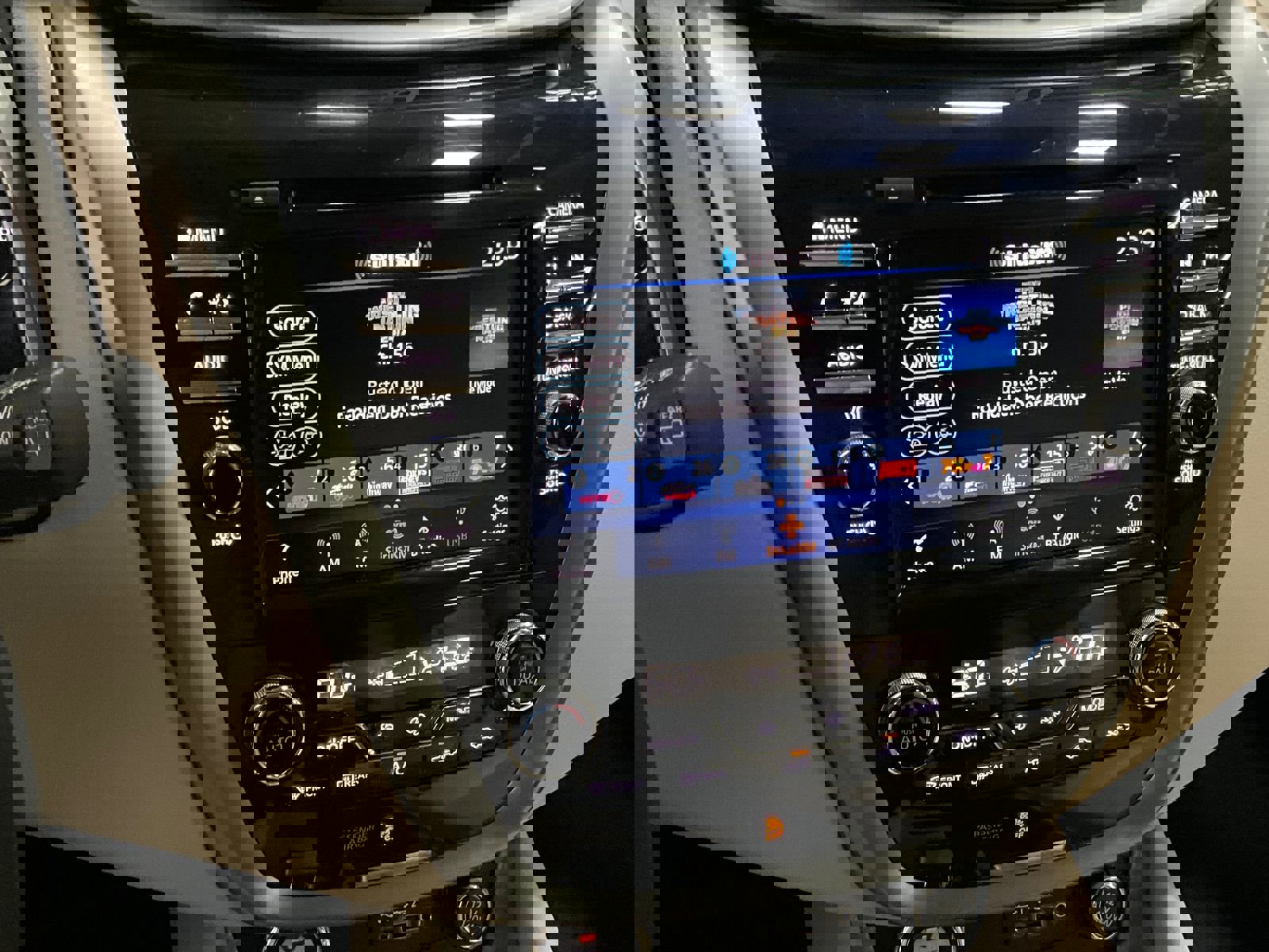 Used 2024 Nissan Murano SV image 7