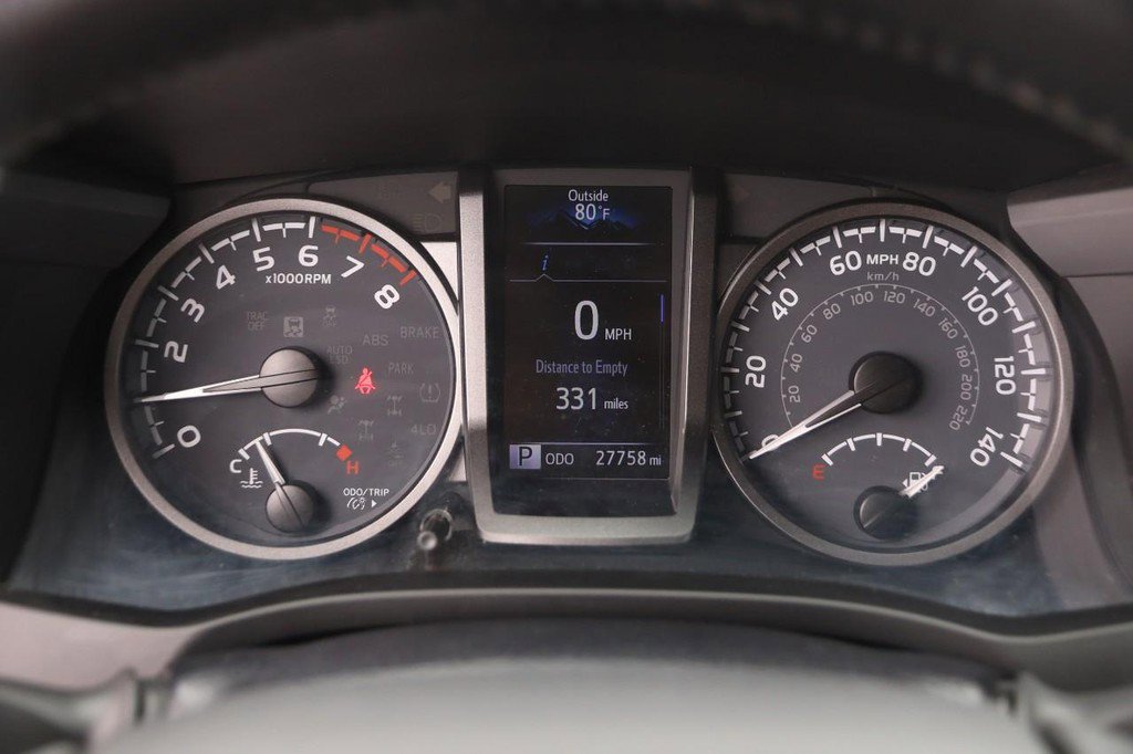 Used 2021 Toyota Tacoma TRD Off-Road AWD/4WD image 13