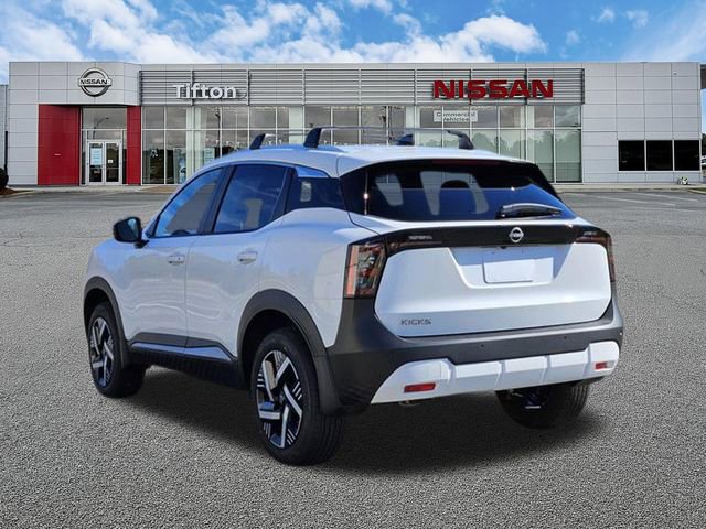 New 2026 Nissan Kicks SV w/ Cold Weather Package FWD image 5
