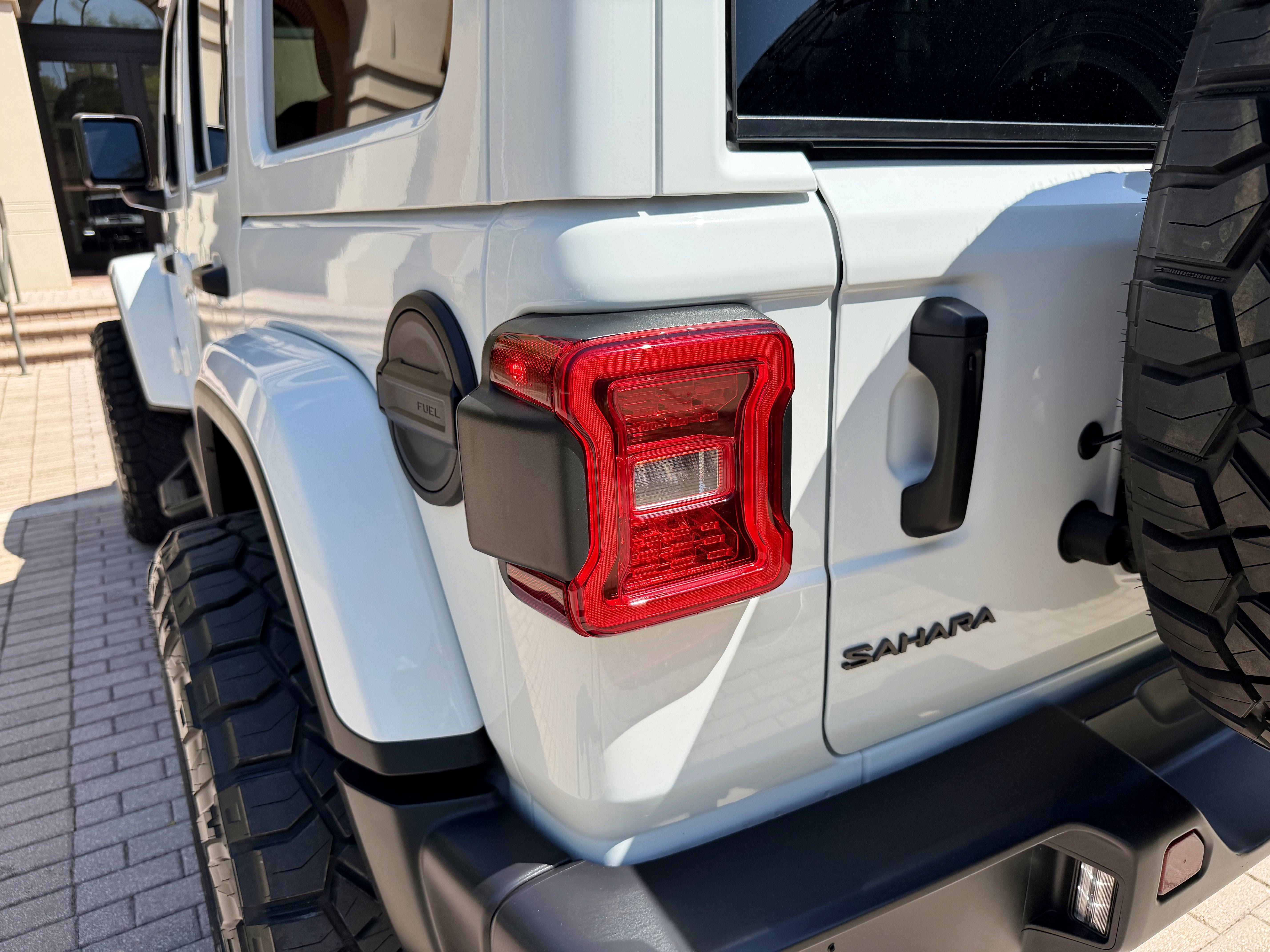 Used 2026 Jeep Wrangler Sahara AWD/4WD image 32