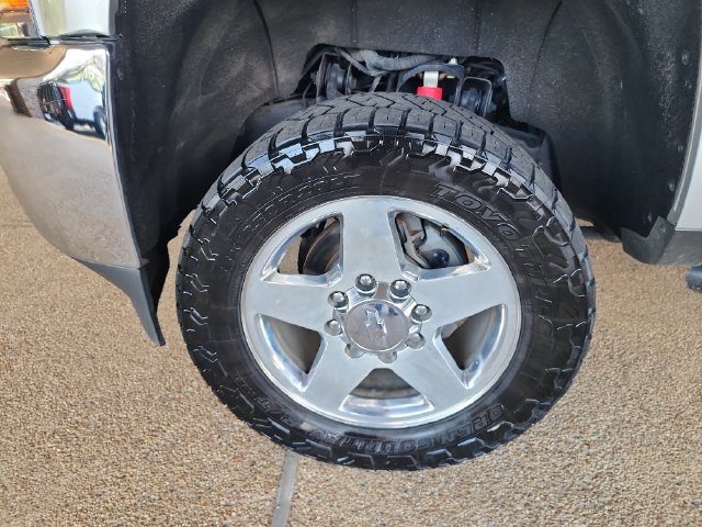 Used 2015 Chevrolet Silverado 2500 LTZ w/ Duramax Plus Package AWD/4WD image 22