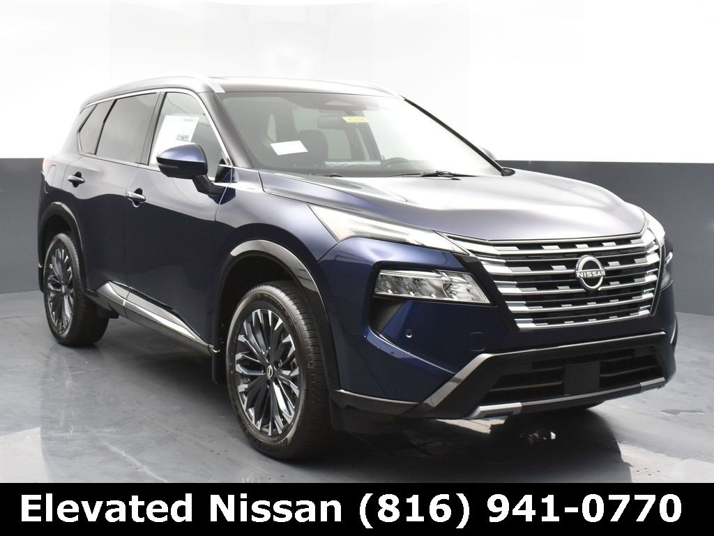 Used 2025 Nissan Rogue Platinum w/ Tech Package