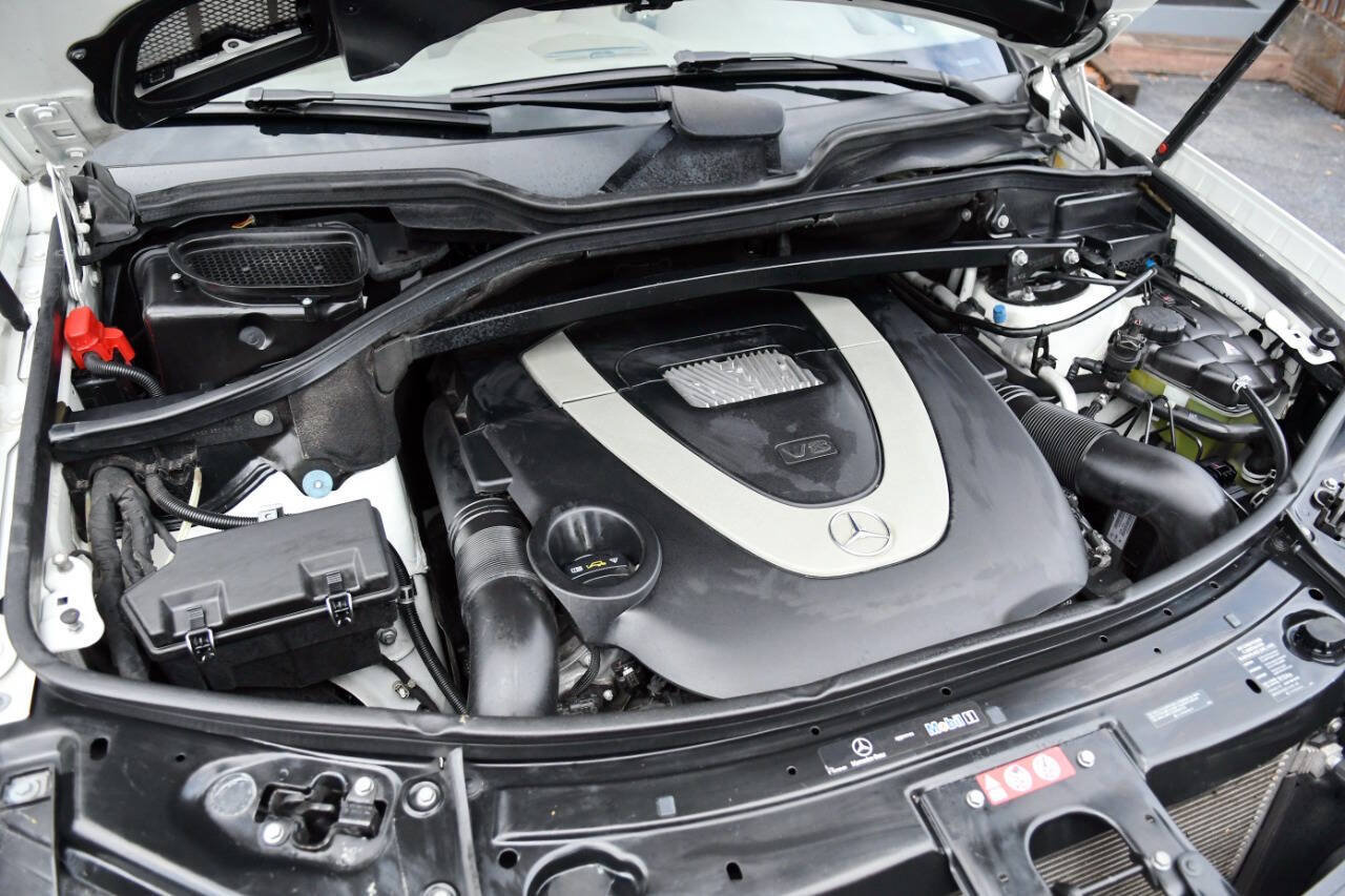 Used 2011 Mercedes-Benz GL 450 4MATIC image 22