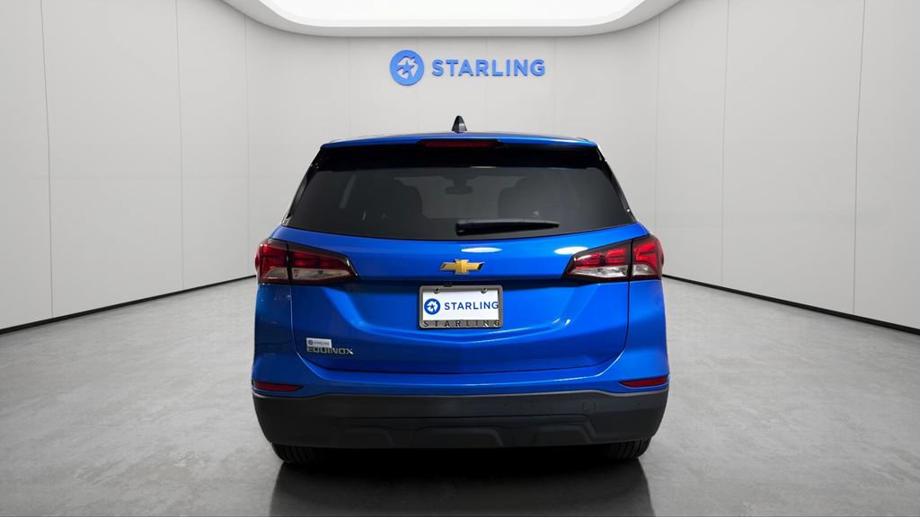 Certified 2024 Chevrolet Equinox LS w/ LS Convenience Package FWD image 8