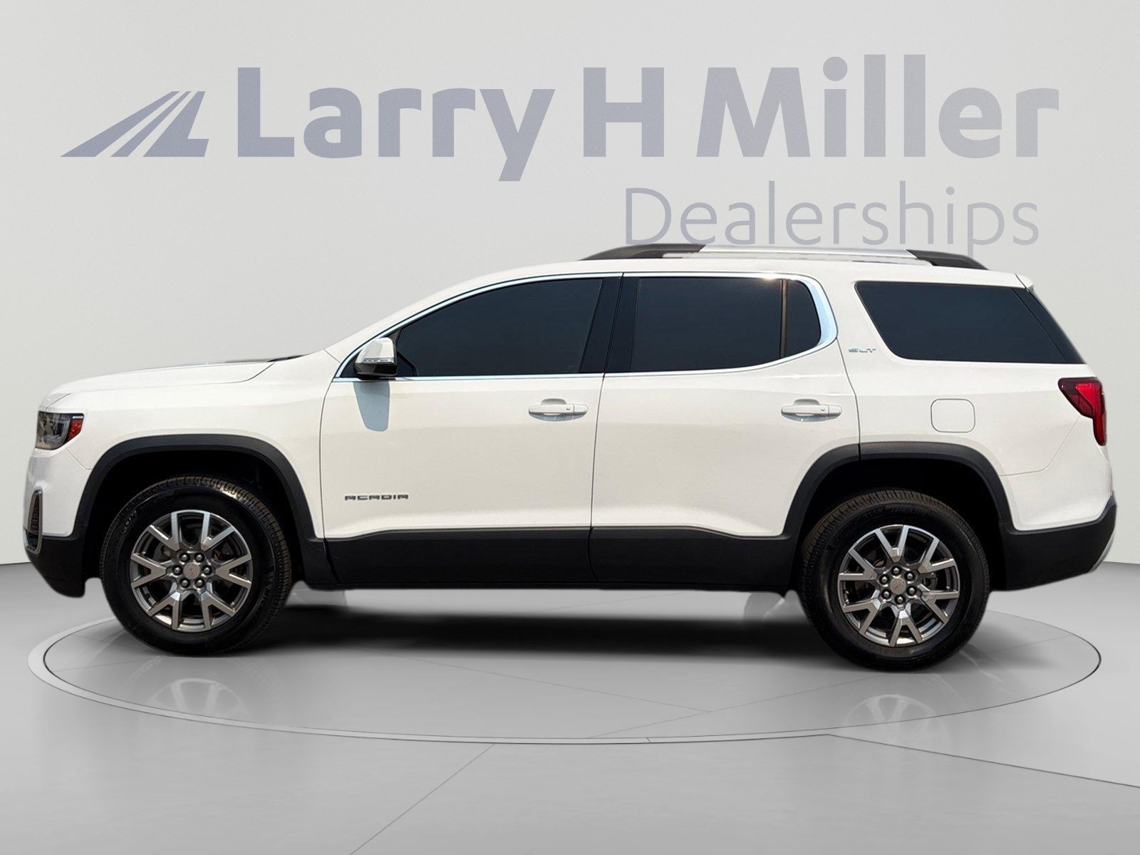 Used 2020 GMC Acadia SLT AWD/4WD image 3