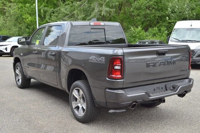 New 2026 RAM 1500 Express AWD/4WD image 6