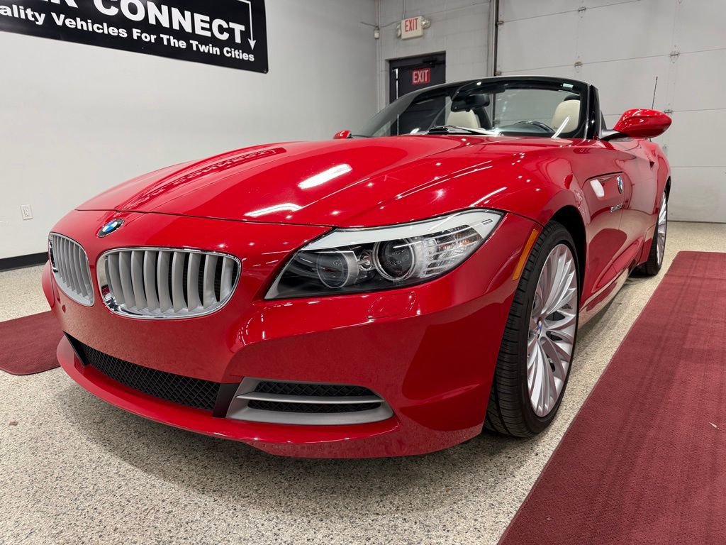 Used 2010 BMW Z4 sDrive35i image 6