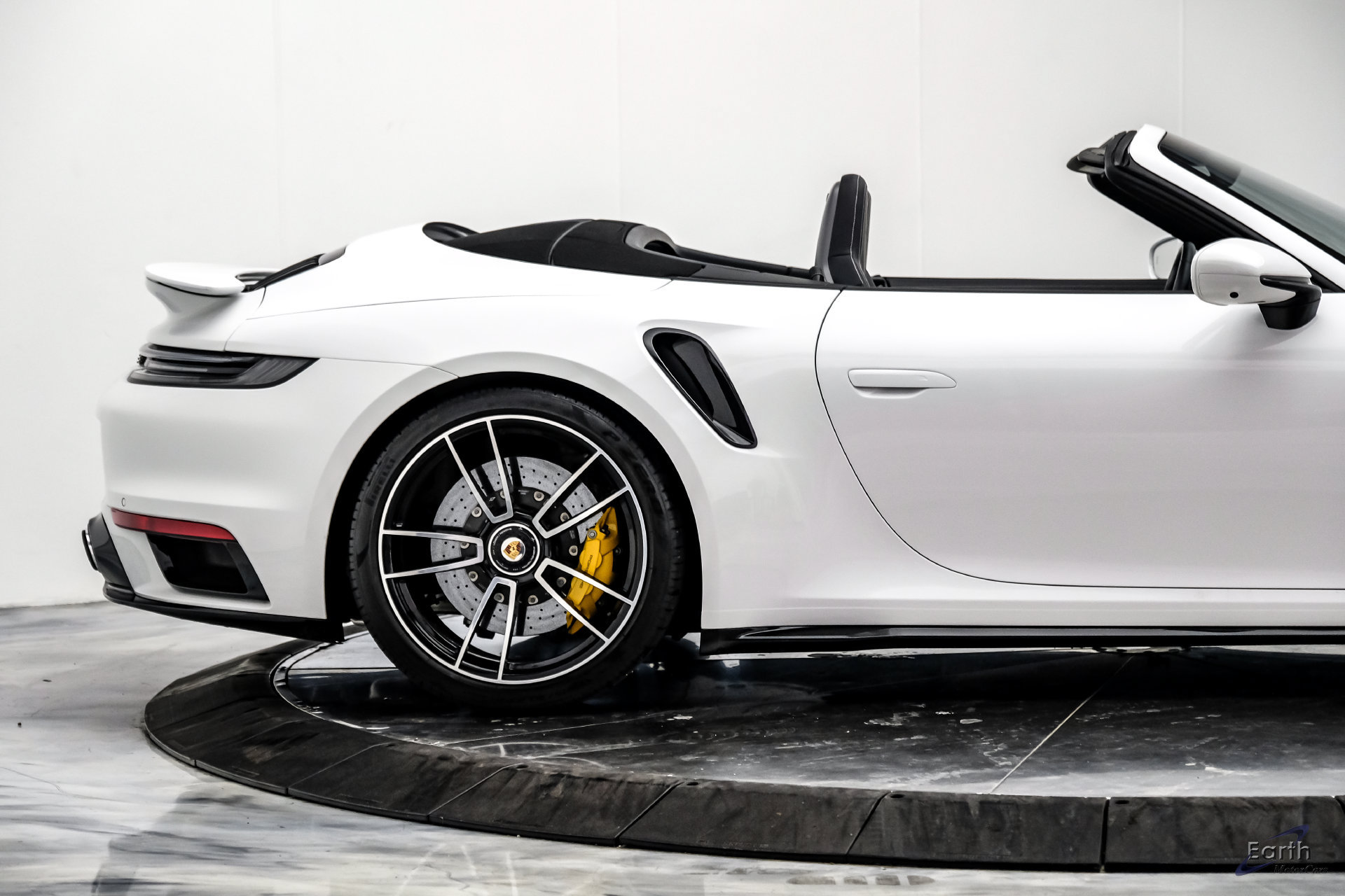 Used 2024 Porsche 911 Turbo S AWD/4WD image 27