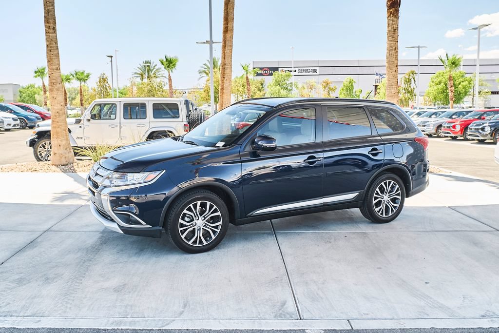 Used 2016 Mitsubishi Outlander SEL FWD image 5
