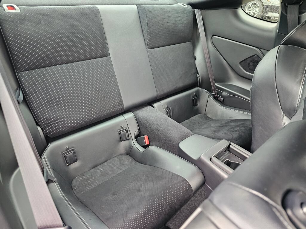 Used 2022 Toyota GR86 Premium w/ ALL Weather Mat Package (TMS) RWD image 27
