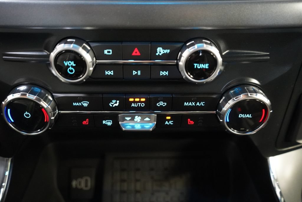 New 2025 Ford F150 XLT w/ Equipment Group 303A High AWD/4WD image 44