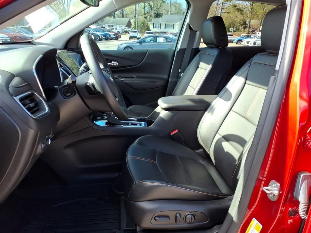 Used 2023 Chevrolet Equinox Premier image 12