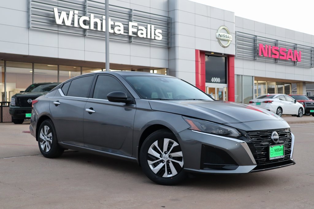 New 2025 Nissan Altima 2.5 S