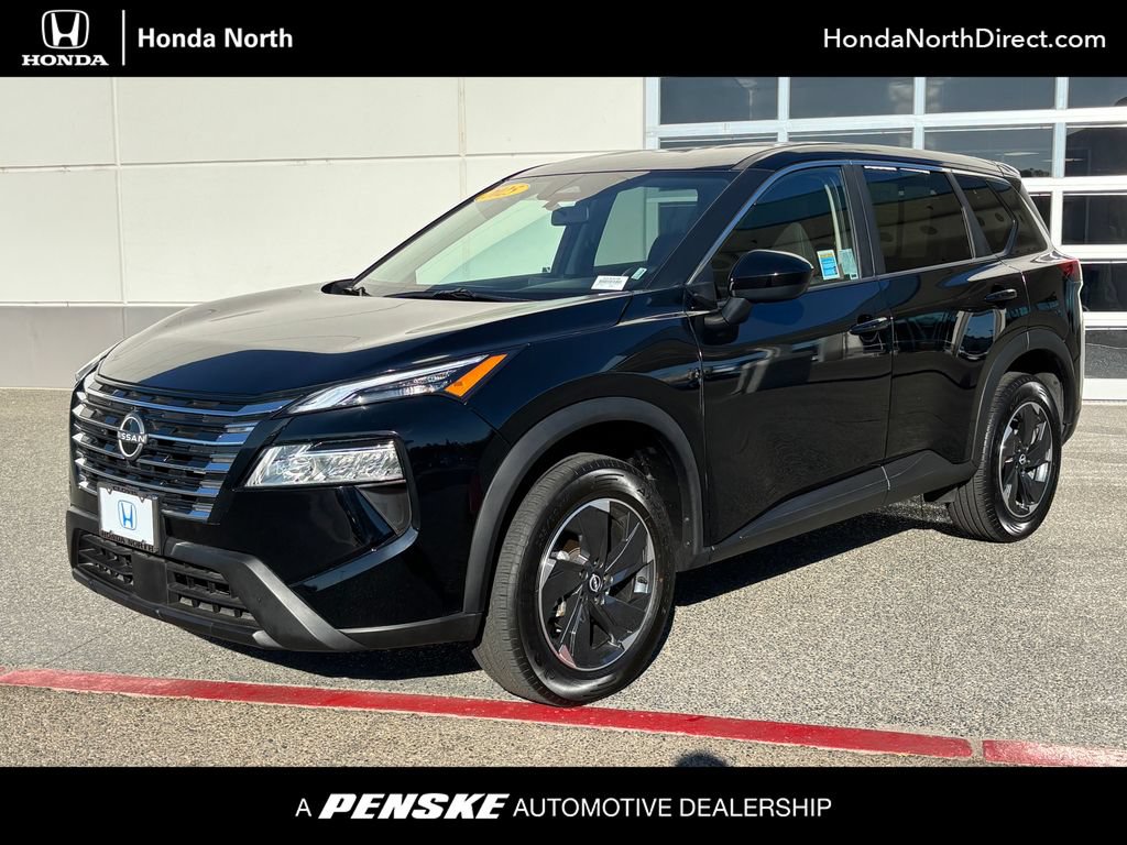 Used 2025 Nissan Rogue SV AWD/4WD image 1