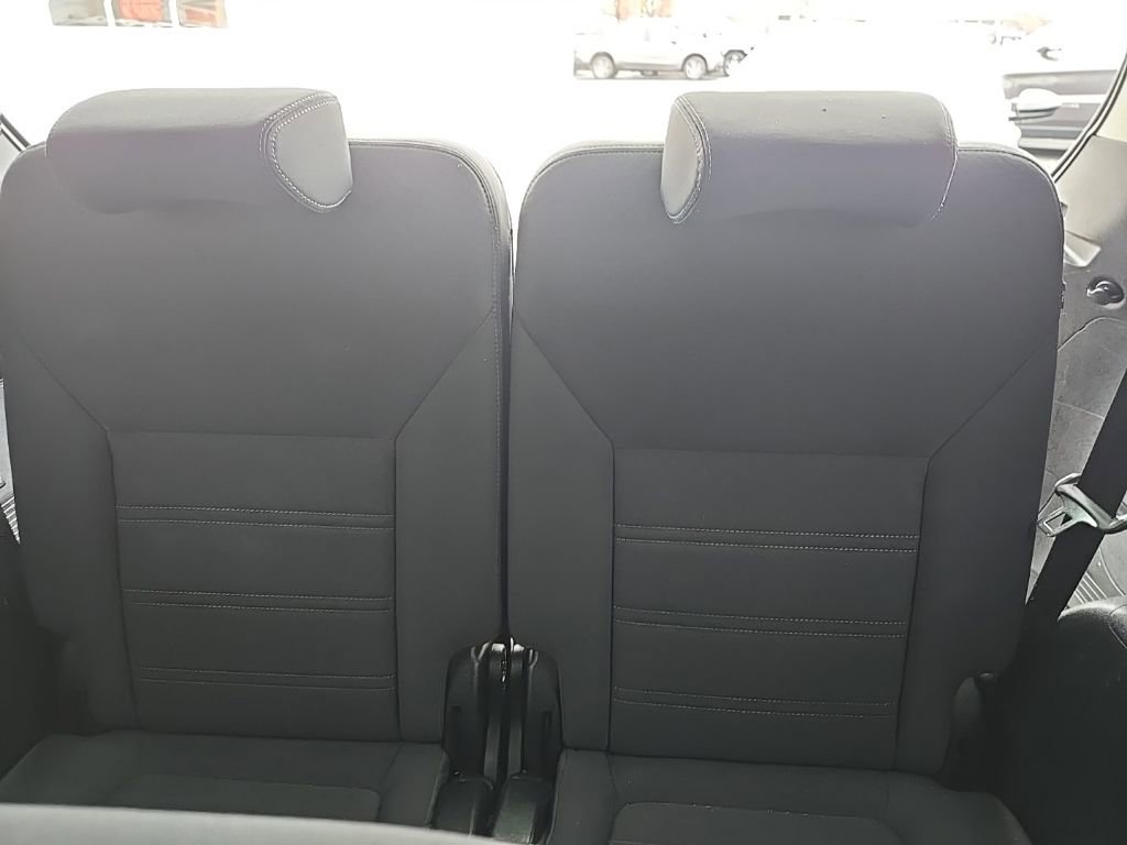 Used 2017 Kia Sorento LX image 26