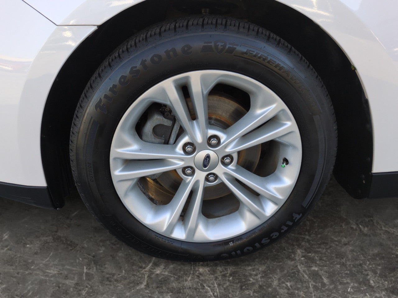 Used 2019 Ford Taurus SEL w/ Equipment Group 201A FWD image 9