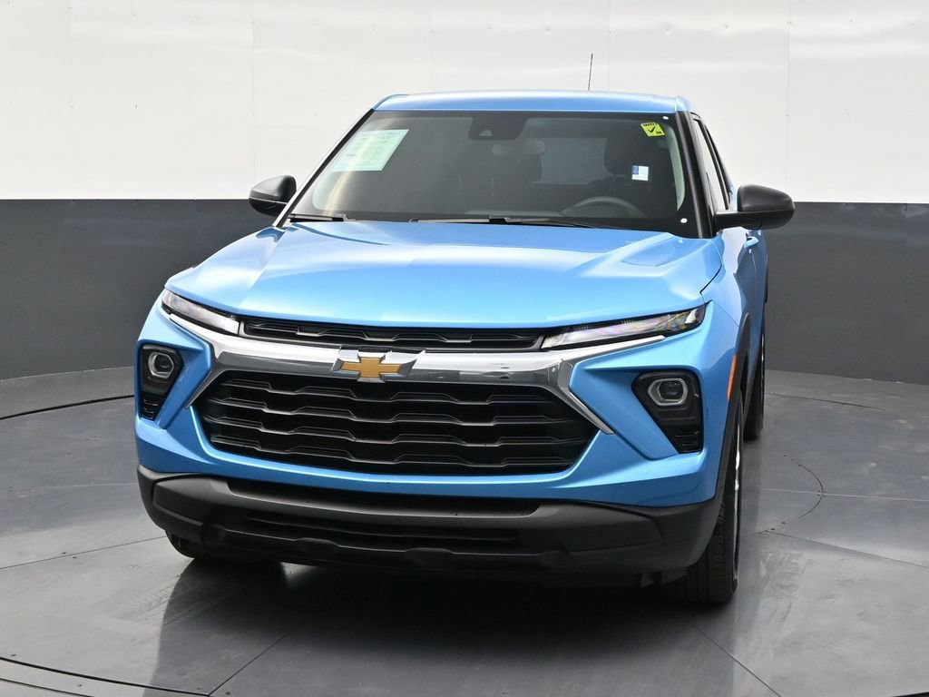 Used 2025 Chevrolet TrailBlazer LS image 8
