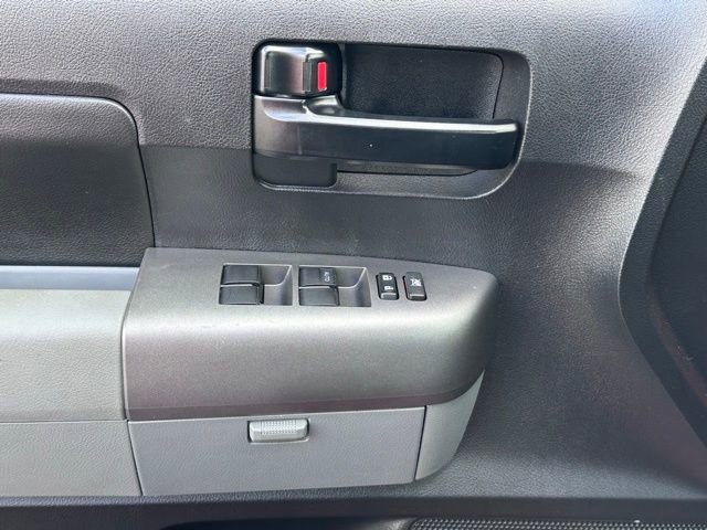Used 2013 Toyota Tundra 2WD Double Cab image 23