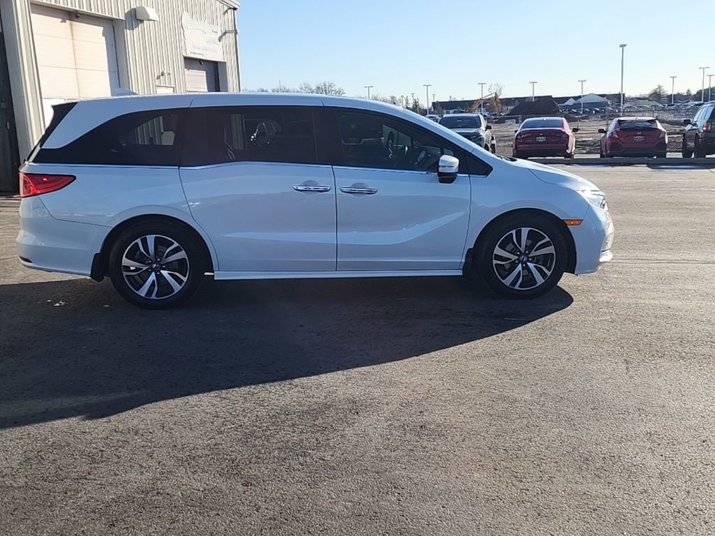 Used 2023 Honda Odyssey Touring image 6