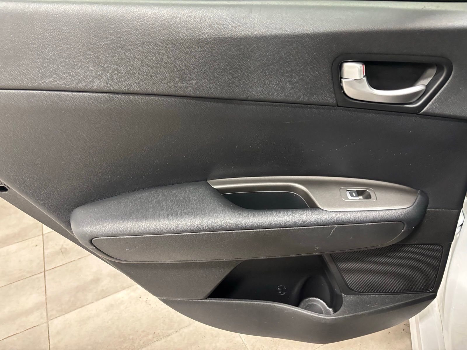 Used 2019 Kia Optima LX w/ LX Premium Package image 17