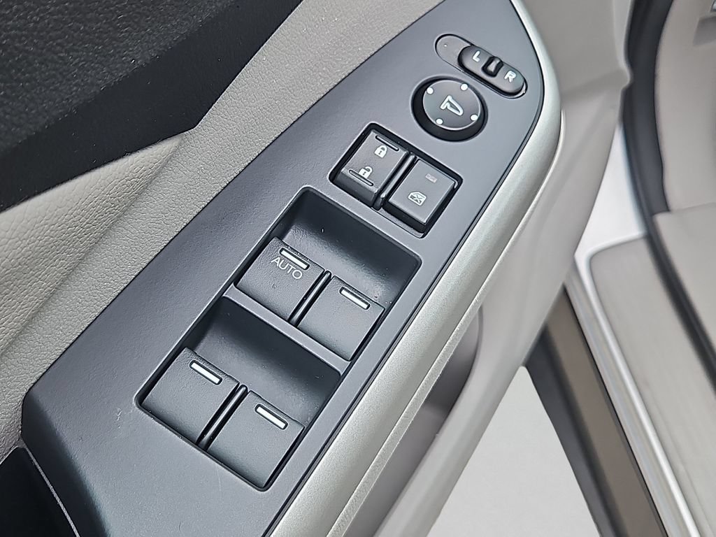 Used 2014 Honda CR-V EX-L image 22
