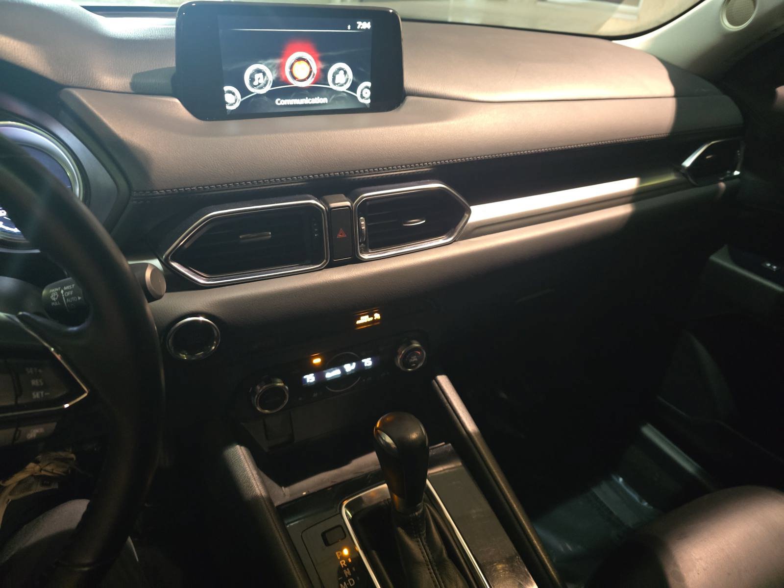 Used 2018 MAZDA CX-5 Touring FWD image 19