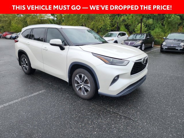 Used 2021 Toyota Highlander XLE