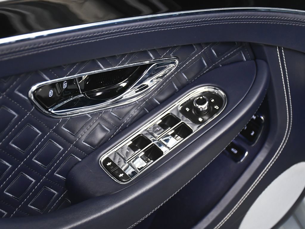 Used 2022 Bentley Continental GT image 10