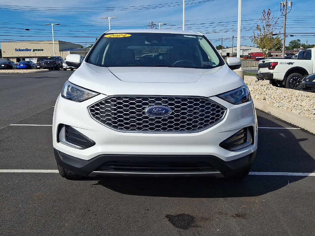 Used 2024 Ford Edge SEL AWD/4WD image 2