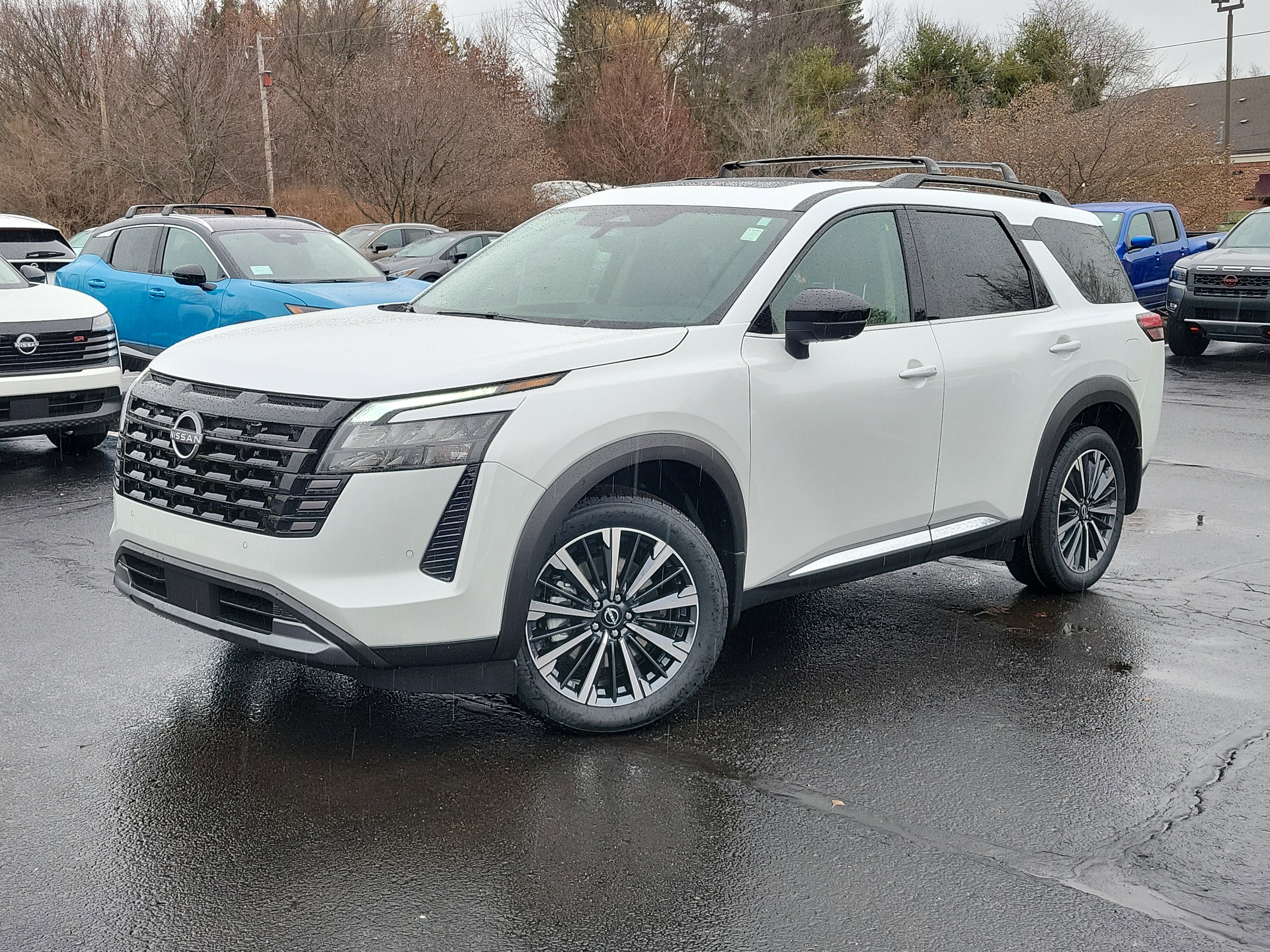 New 2026 Nissan Pathfinder Platinum