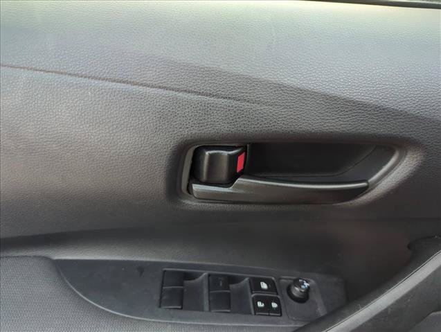 Used 2023 Toyota Corolla LE FWD image 10