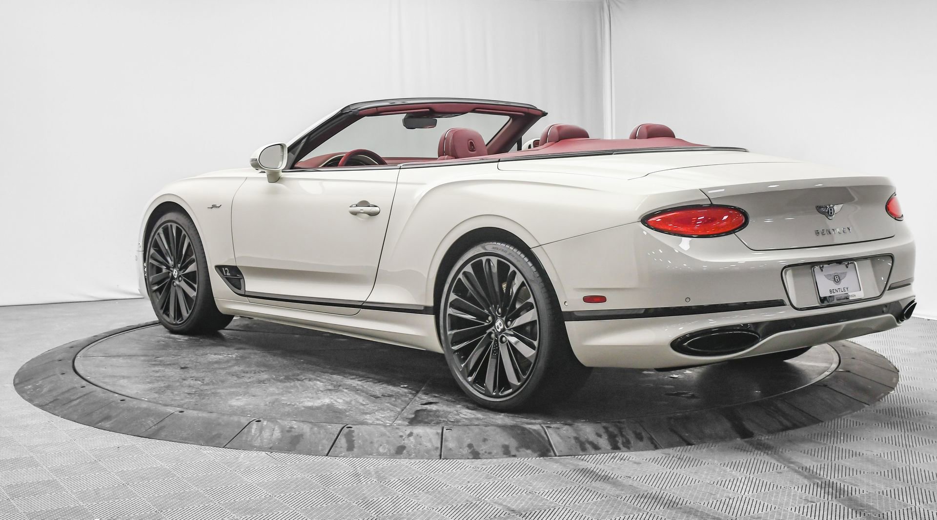Used 2022 Bentley Continental GT Speed image 3