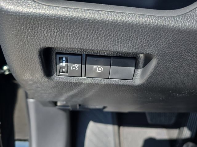 Used 2025 Toyota RAV4 LE image 26