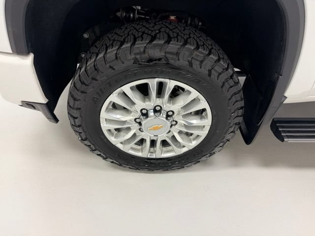 Certified 2022 Chevrolet Silverado 2500 High Country w/ Z71 Off-Road Package AWD/4WD image 20