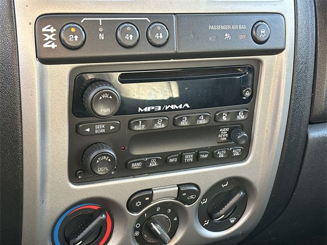 Used 2010 GMC Canyon SLT image 12