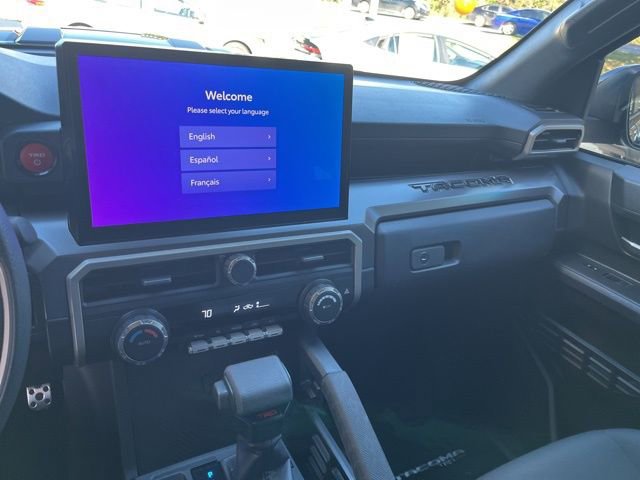 Used 2025 Toyota Tacoma TRD Sport image 38