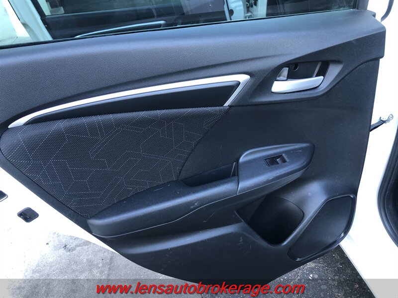Used 2017 Honda Fit EX image 12
