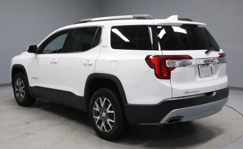 Used 2023 GMC Acadia SLT w/ Preferred Package image 9
