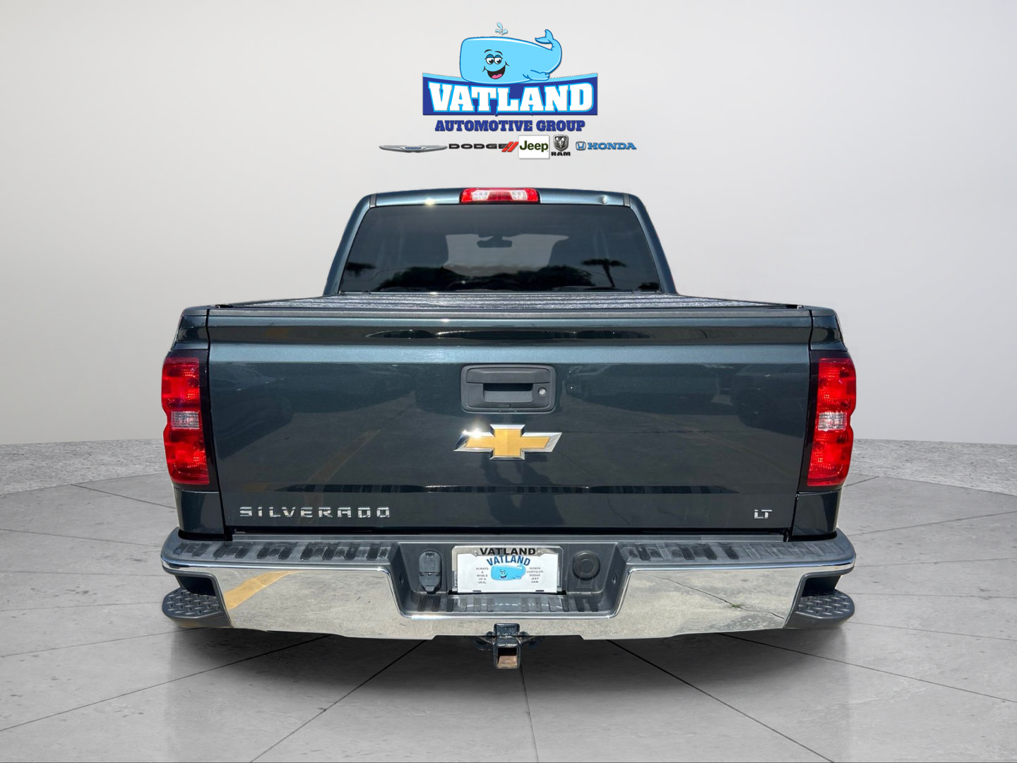 Used 2018 Chevrolet Silverado 1500 LT w/ All Star Edition AWD/4WD image 4