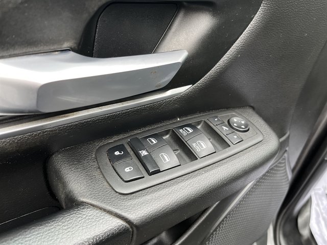 Used 2022 RAM 1500 Big Horn AWD/4WD image 17