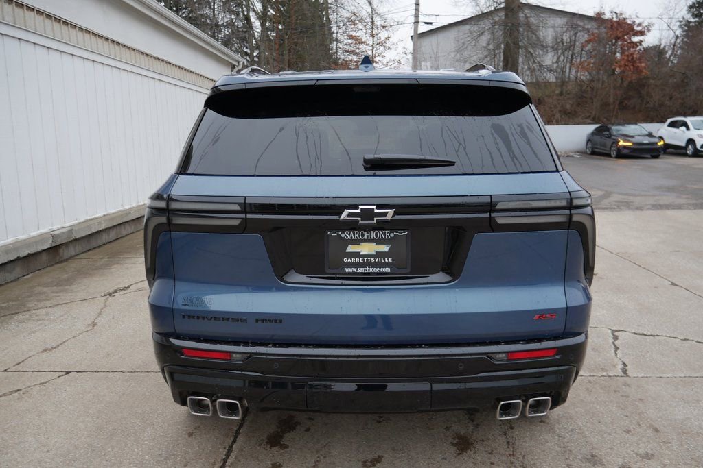 New 2026 Chevrolet Traverse RS image 6