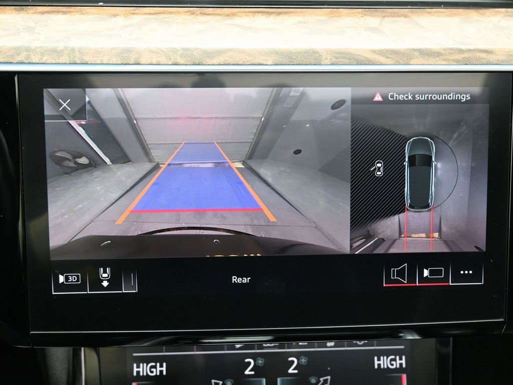 Used 2019 Audi e-tron Prestige w/ Prestige Package image 22