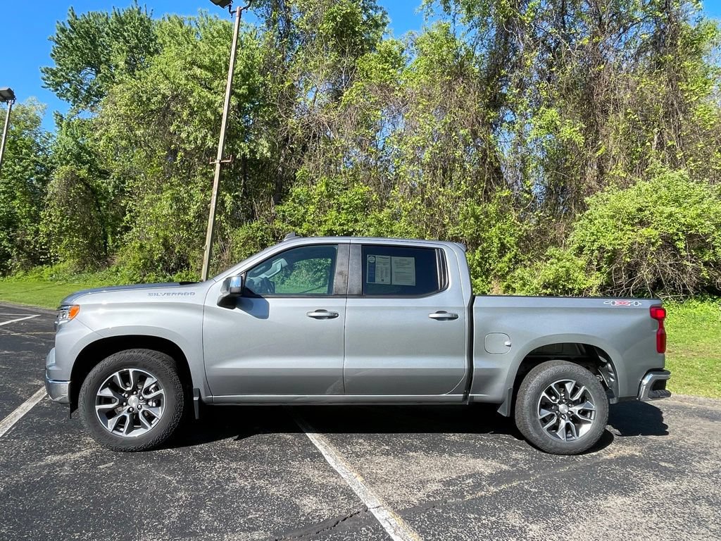 Certified 2023 Chevrolet Silverado 1500 LT AWD/4WD image 7