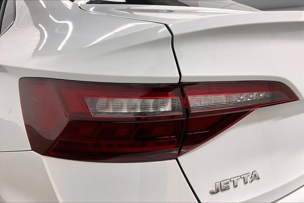 Used 2020 Volkswagen Jetta SEL Premium FWD image 23