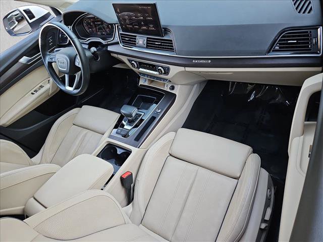 Used 2023 Audi Q5 2.0T Premium Plus w/ Premium Plus Package AWD/4WD image 21