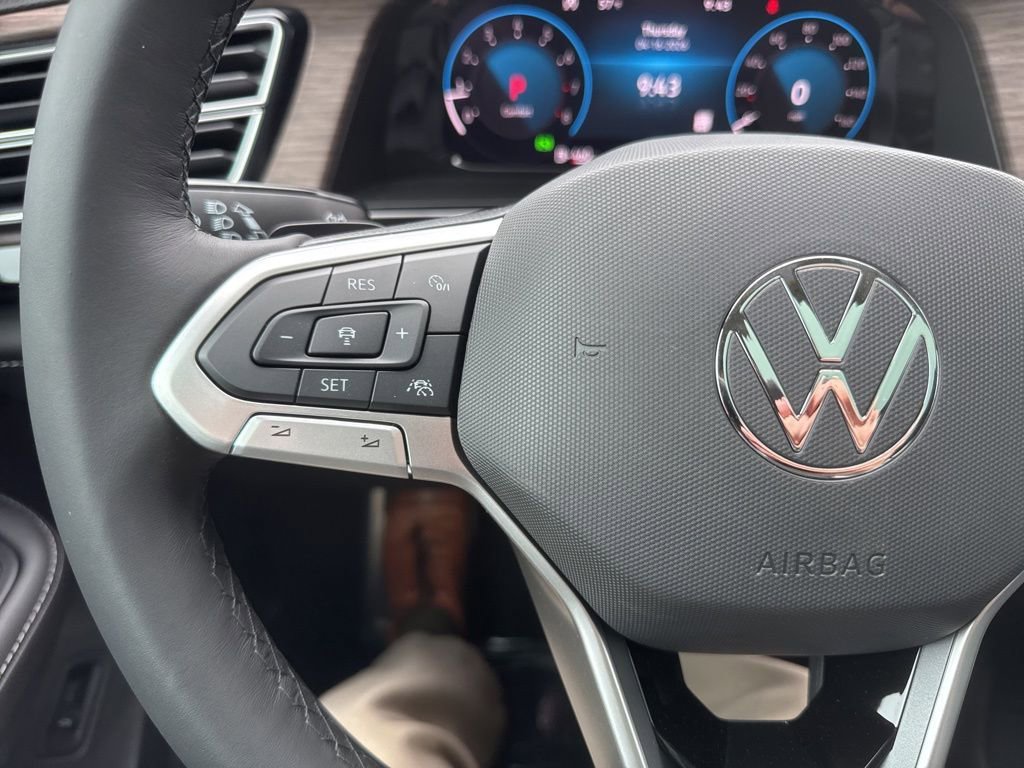 New 2026 Volkswagen Atlas SEL Premium R-Line AWD/4WD image 14